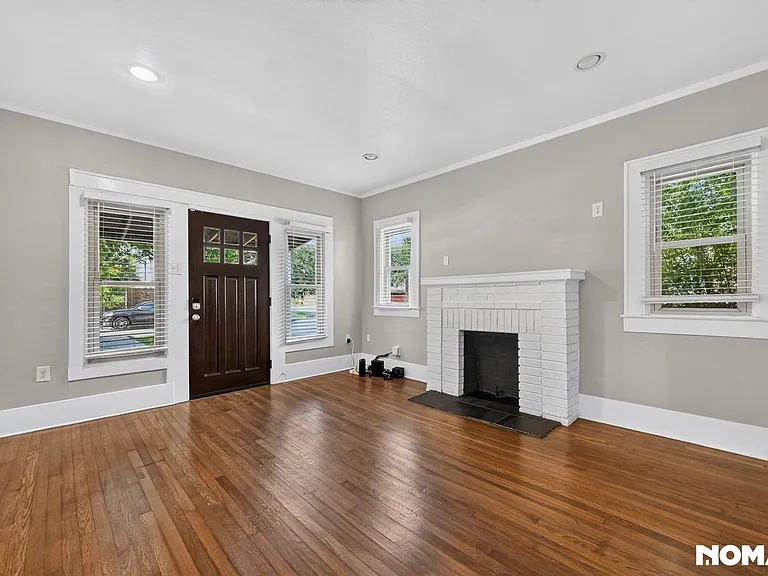 5709 Monticello Ave — Photo 6