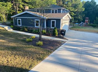 3980 Harris Rd, Broadview Heights, OH 44147