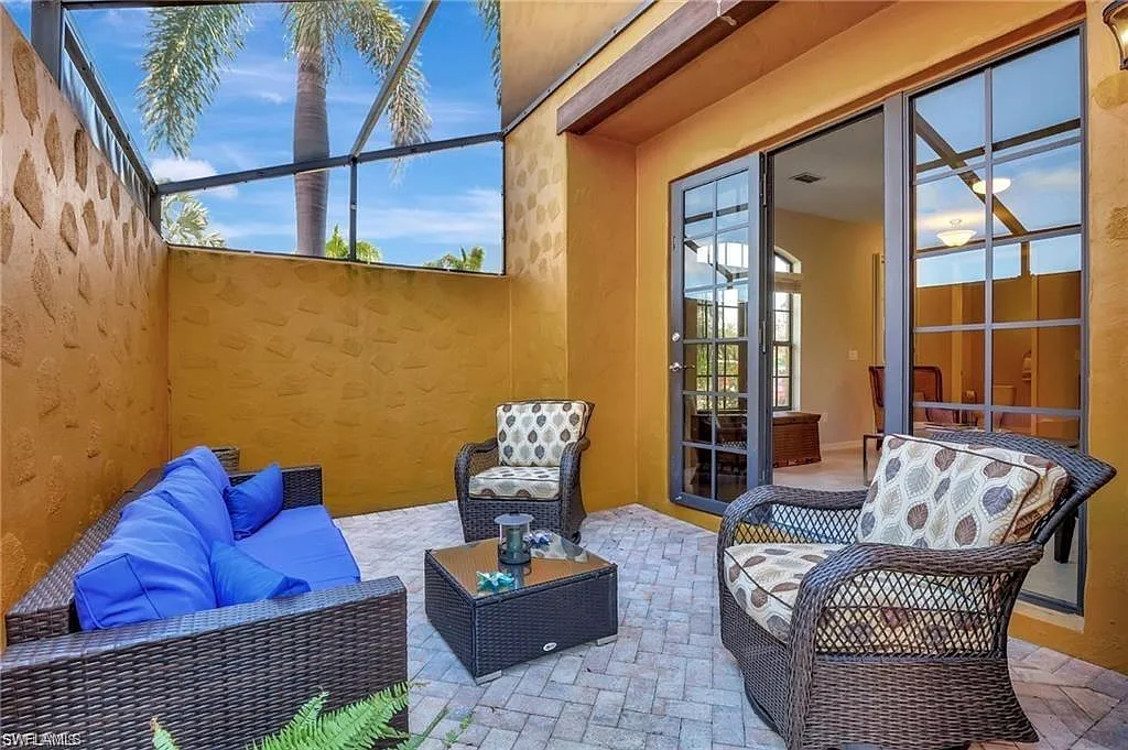 2 bed, 2.5 bath, 1527 sqft, $8,000 — Photo 4