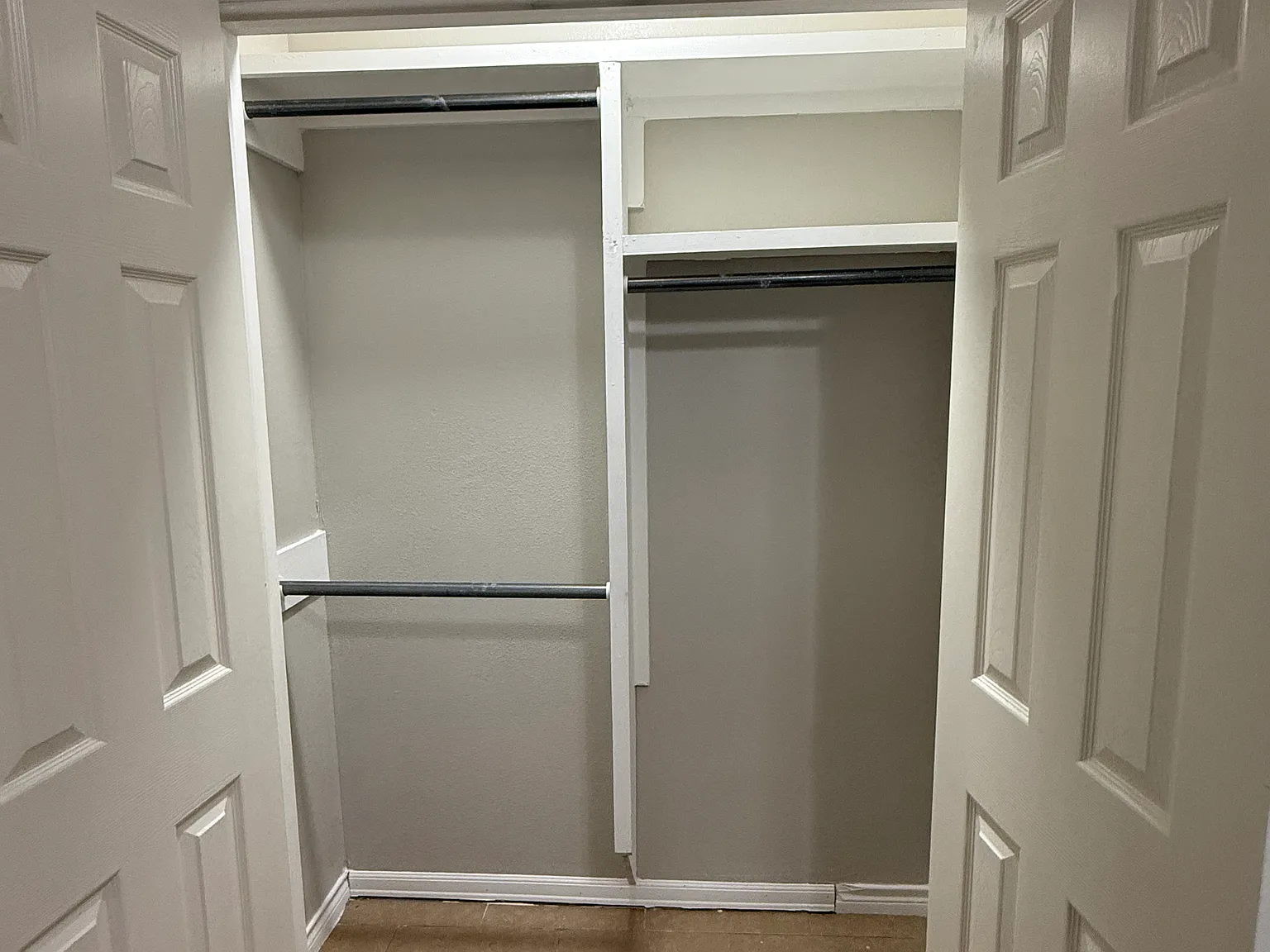3 bed, 1855 sqft, $2,275 — Photo 4