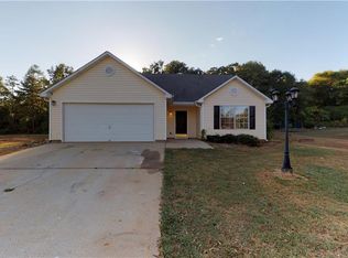 40 Arnold Way, Covington, GA 30016