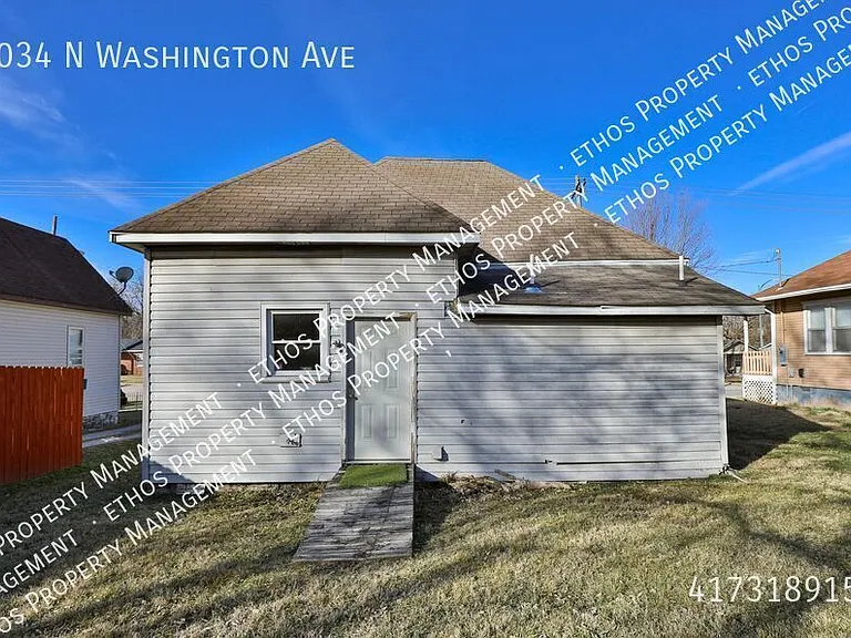2034 N Washington Ave — Photo 11