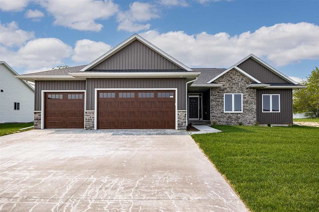 409 Elizabeth Ln, Tiffin, IA 52340 MLS 202306465 Zillow