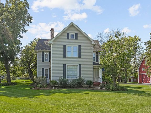 3rd image of 3614 Wolf Rd