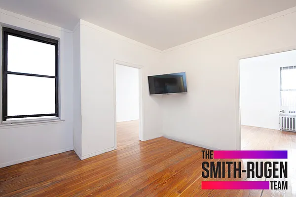 Rented by R New York | media 4