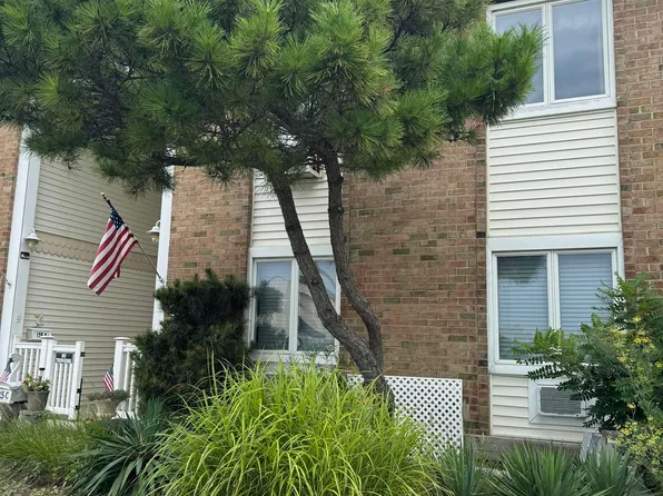 125 Seaspray Ct APT C, North Wildwood, NJ 08260