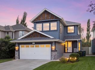 85 NE Royal Oak Cres NW, Calgary, AB T3G 4Y6