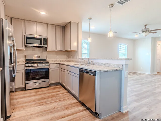 172 Bonnie Bnd — Photo 12