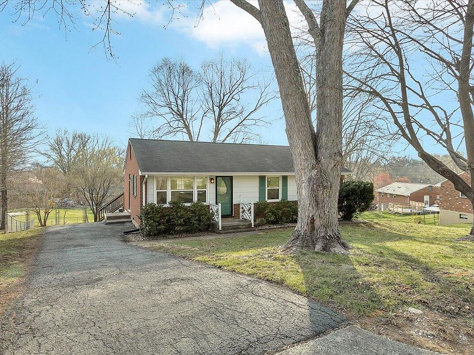 1st image of 4713 Arnold Dr NE