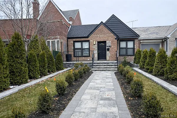 108-39 Union Turnpike 