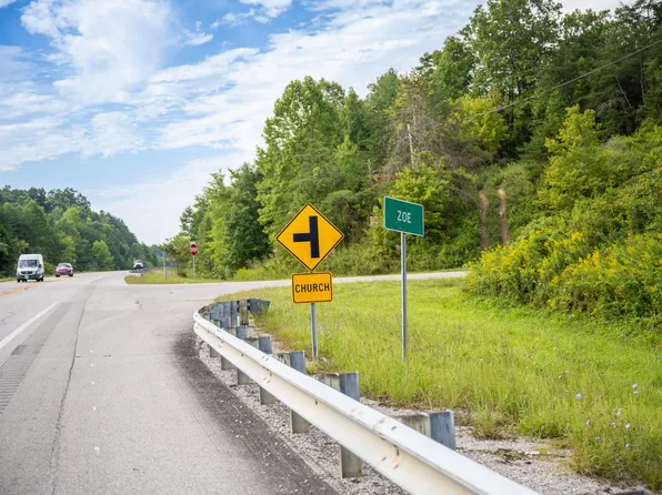 1 Highway 11 N, Zoe, KY 41397