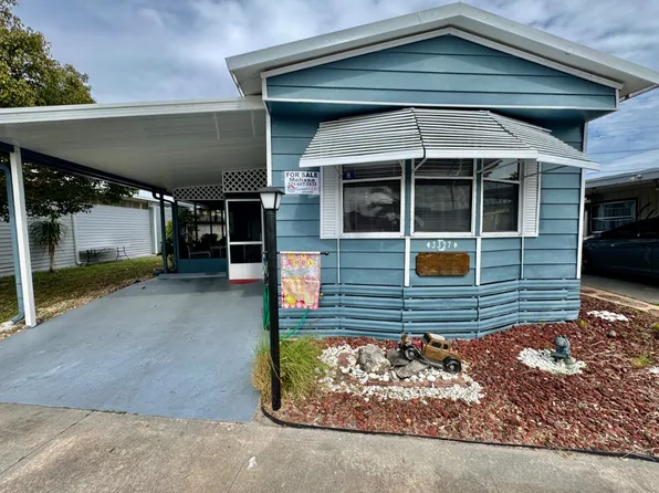 3327 3rd Ave, Mims, FL 32754