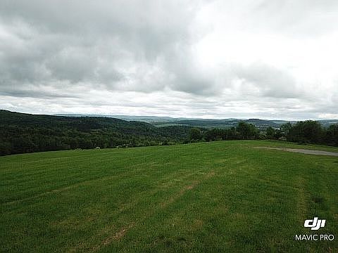 2nd image of 1084 Newtown Hill Rd
