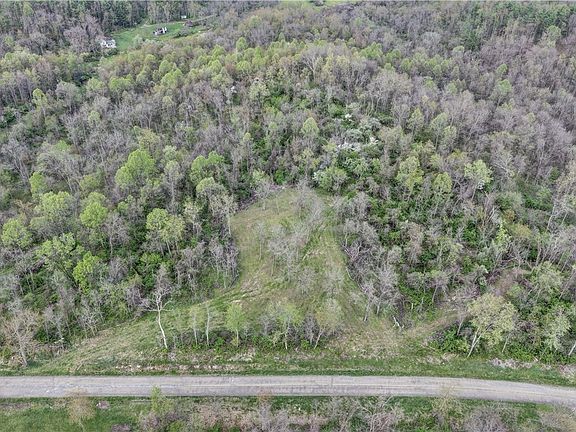 3rd image of Deersville Ridge Rd