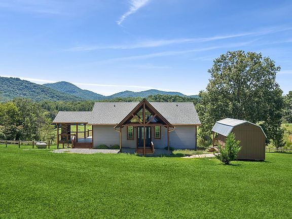 3rd image of 335 Mountain Rd