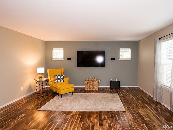 5th image of 21196 Nordby Dr NW