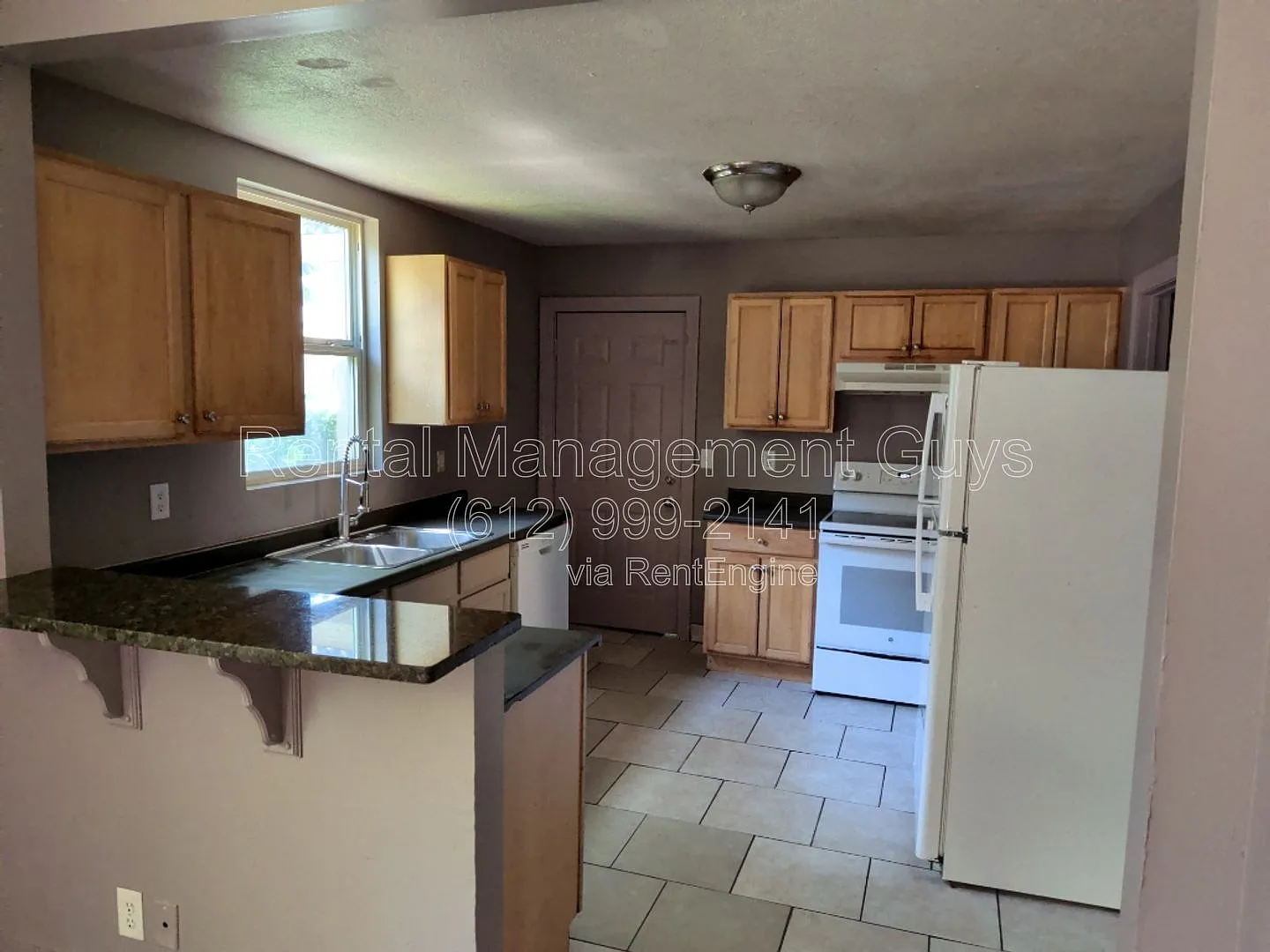 4 bed, 2.0 bath, $2,050 — Photo 4