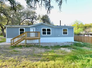 909 PINE EAGLE LN, San Antonio, TX 78260