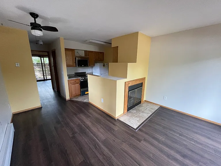 1825 Marine St #1 — Photo 3
