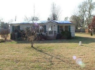 28641 Blue Bird St, Dowagiac, MI 49047