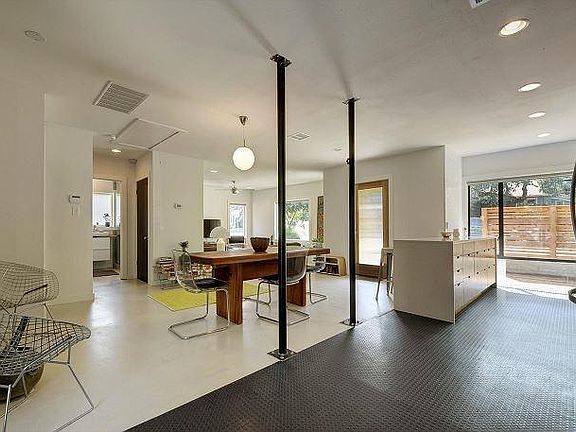 Lots of natural light