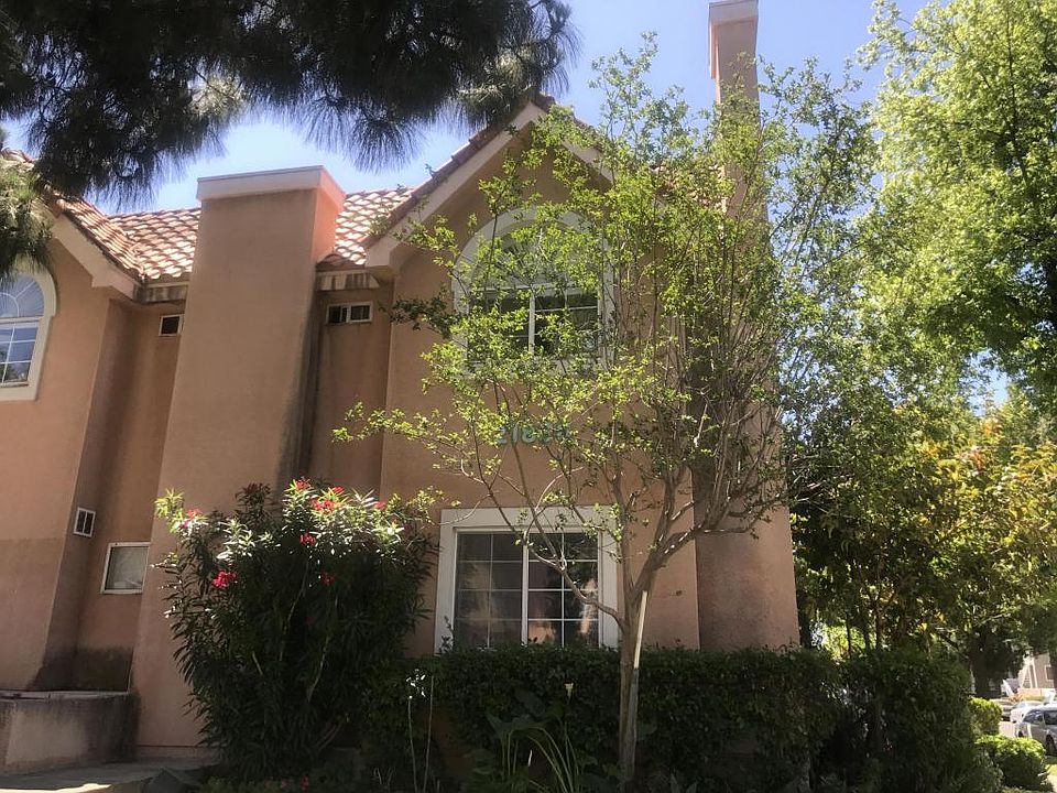 1st image of 21838 Saticoy St APT G