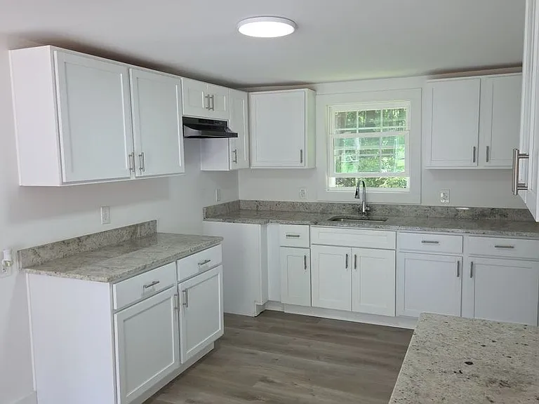 2335 Old Blackmon Ln — Photo 13