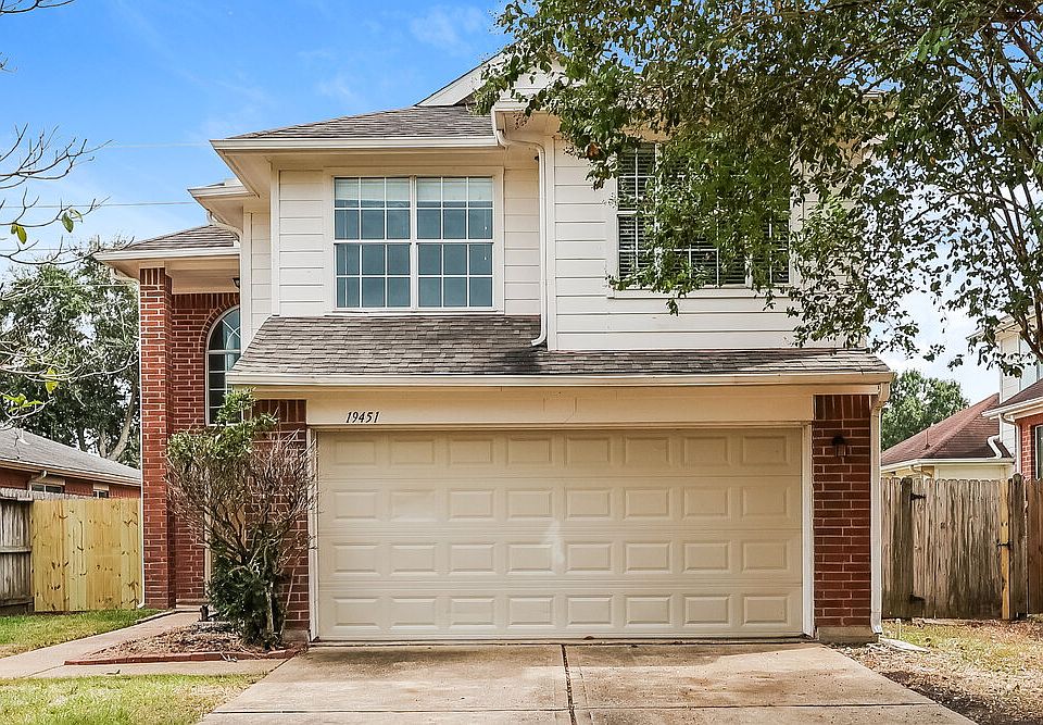 1st image of 19451 Cypress Royal Dr