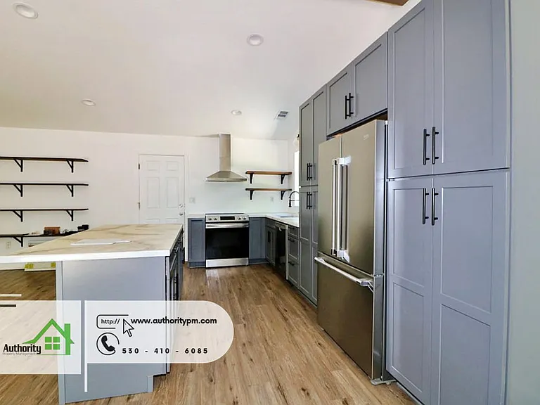2151 Hemingway St — Photo 7