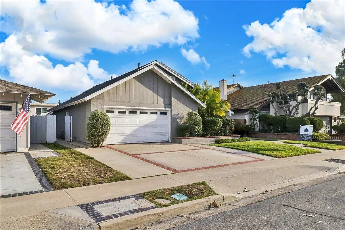 Building Photo - 14652 Berkshire Pl