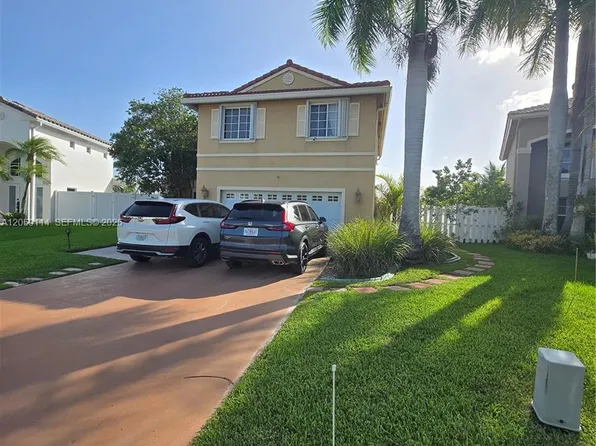 19130 NW 10th St, Pembroke Pines, FL 33029