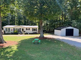 2860 N Flint Hill Rd, Chatham, VA 24531