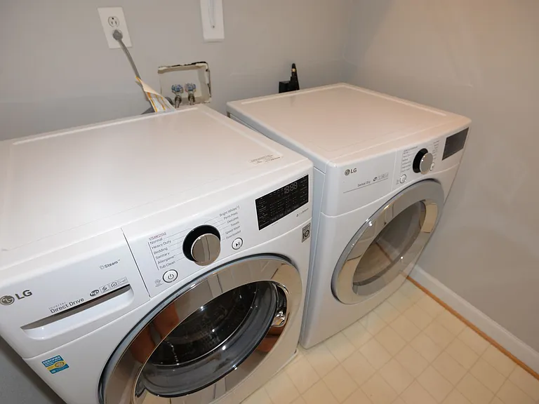 5309 Village Square Ct — Photo 15