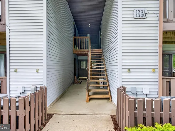 1307 Maresfield Ct, Marlton, NJ 08053