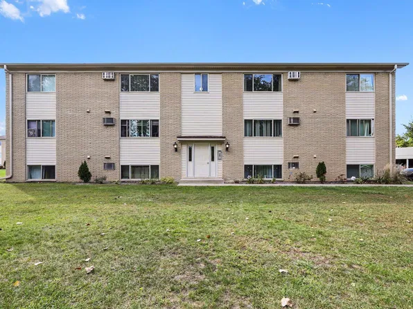 1875 Michigan Ave #6, Marysville, MI 48040