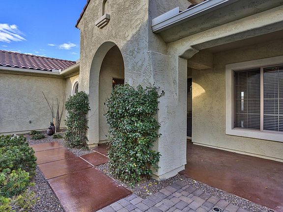 3rd image of 20622 N 263rd Dr