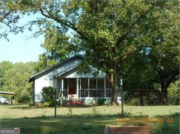 5714 W Point Rd, Lagrange, GA 30240