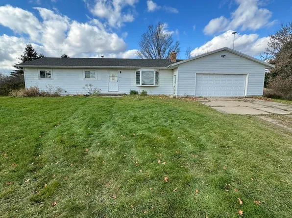 3135 N Bellamy Rd, Ionia, MI 48846