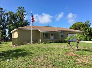 6 Oakland Hills Rd, Rotonda West, FL 33947
