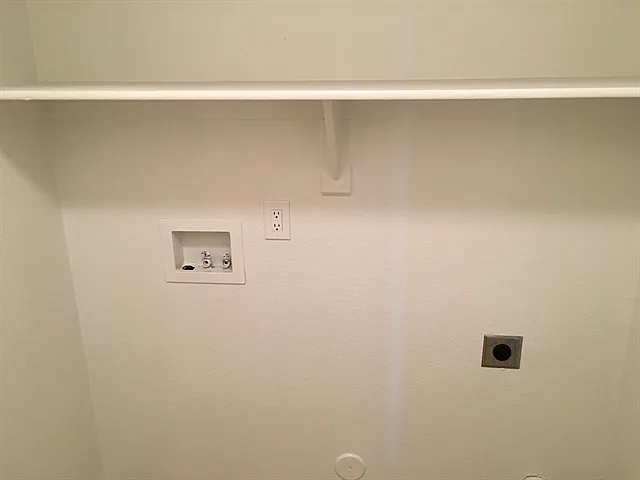 10533 W Sands Dr — Photo 12