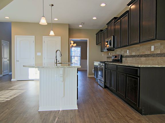 5th image of 1155 Westland Gardens Blvd