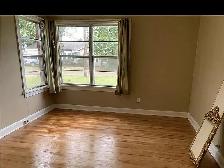 343 Keegan Dr — Photo 14