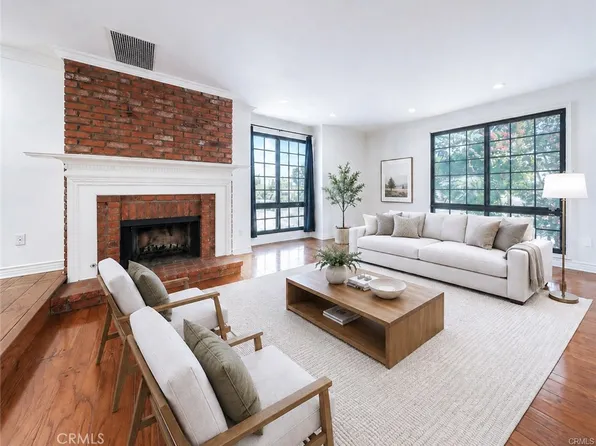 18100 Burbank Blvd Unit 14, Tarzana, CA 91356