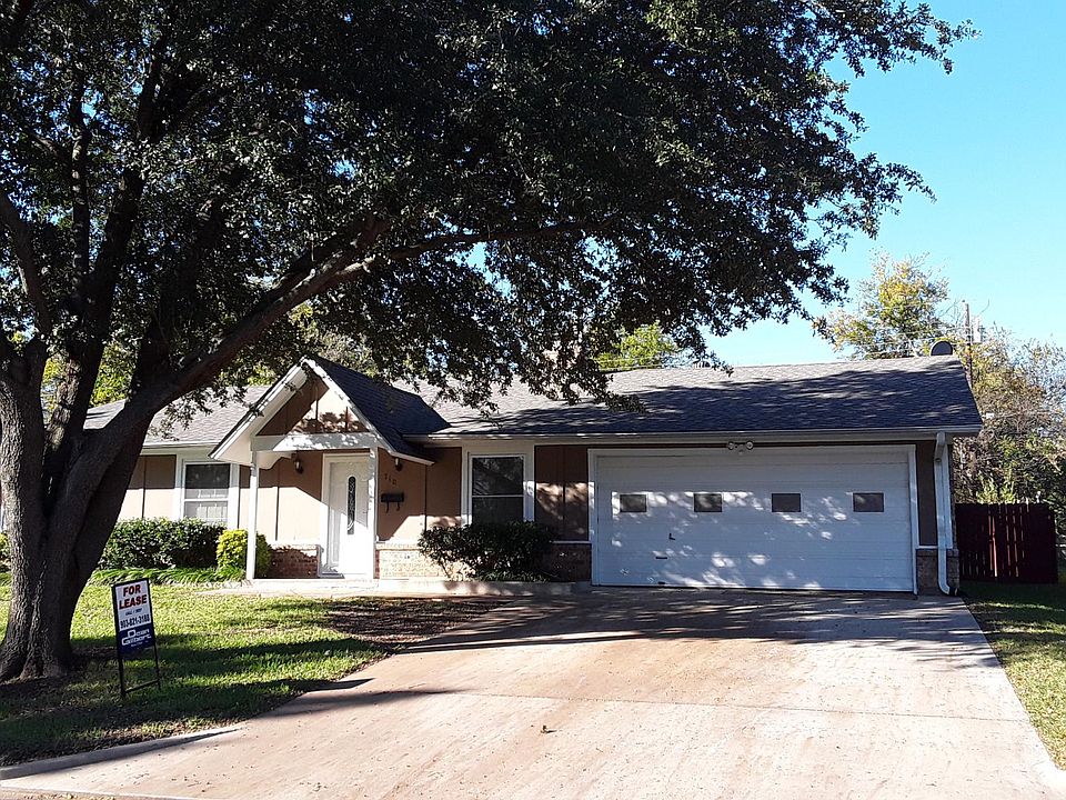 1st image of 710 Holiday Dr