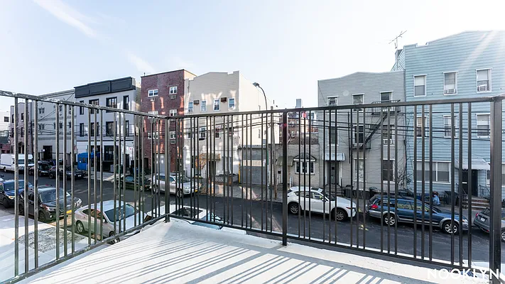 Rented by Nooklyn NYC LLC | media 2