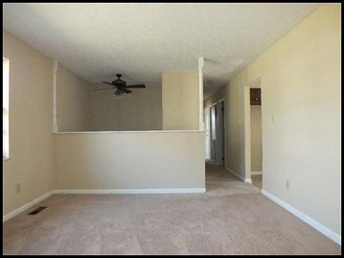 4th image of 216 River Bend Dr