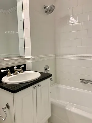 Rented by Keller Williams NYC | media 22