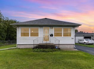 163 E 8th St, Hobart, IN 46342