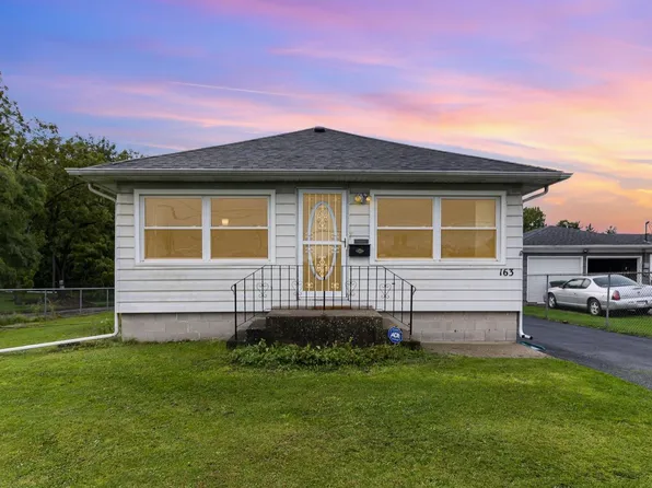 163 E 8th St, Hobart, IN 46342