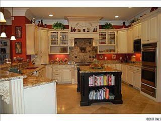3rd image of 1256 Lancashire Dr